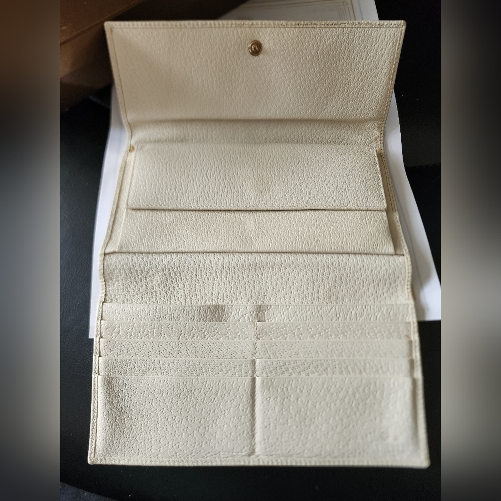 Preowned‎ Gucci Blooms Wallet Authenticated - Picture 5 of 10